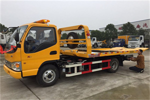 小西天哪里有拖车服务