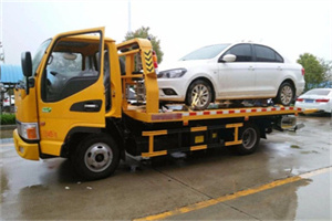小西天附近拖车救援24小时服务热线